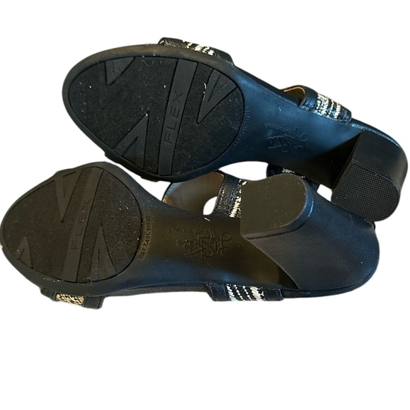 Lifestride Luna dress sandal size 6M - Picture 5 of 6